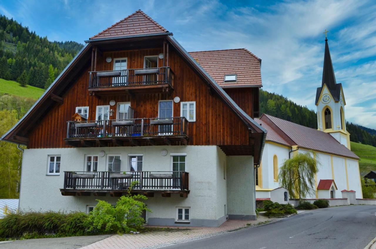 Grassegger Appartementhaus Sankt Johann am Tauern Exterior foto