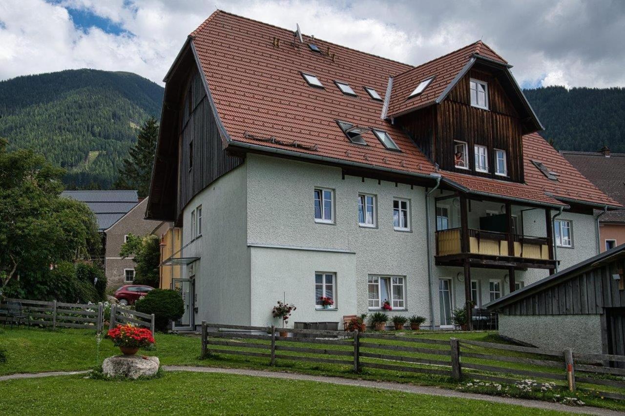 Grassegger Appartementhaus Sankt Johann am Tauern Exterior foto